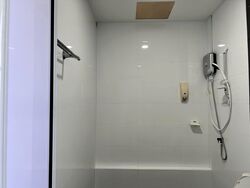 Upper Serangoon Shopping Centre (D19), Apartment #571773221